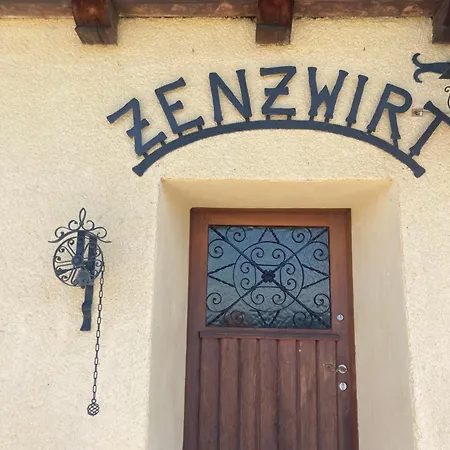 Retro-charme Auf Ueber 1000m Semlach